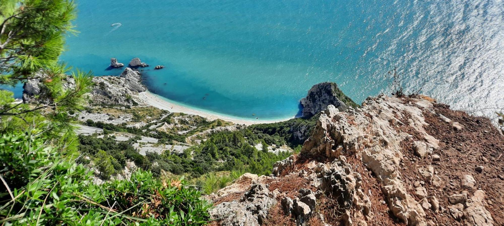 Appartamento In Contesto Esclusivo In Pieno Centro Camerano Luaran gambar